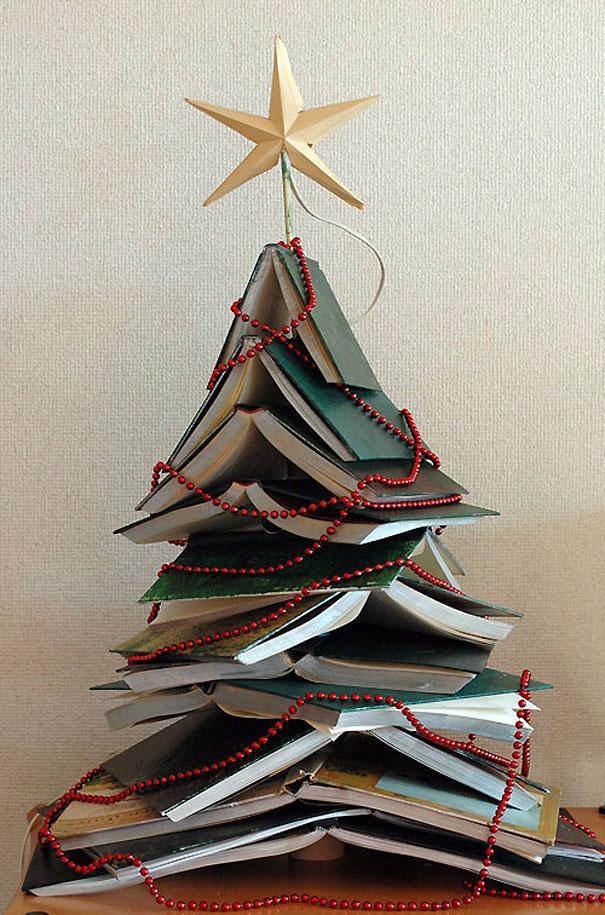 Ель для книжных червей