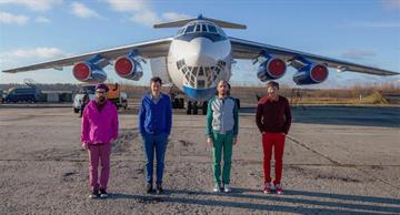Российская авиакомпания помогла американской группе снять клип в условиях невесомости!