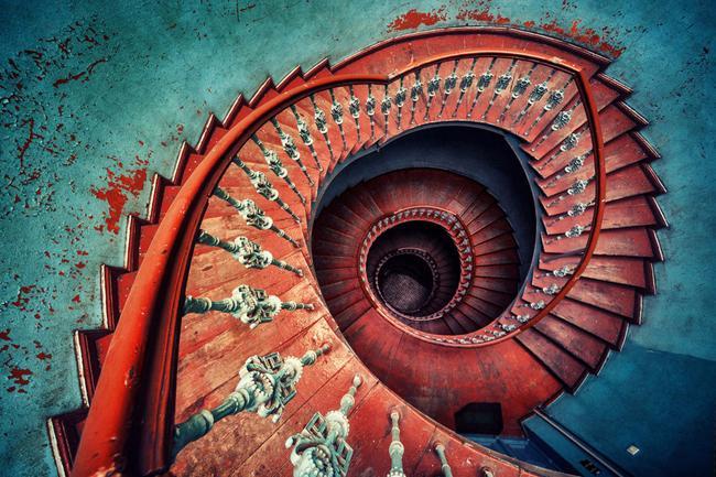 25 поразительно красивых винтовых лестниц!