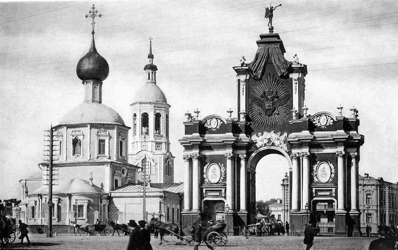 #6 Red Gate and Church of the Three Holy Hierarchs, Moscow, Russia, early 1900s Geography Story: #6 Red Gate and Church of the Three Holy Hierarchs, Moscow, Russia, early 1900s