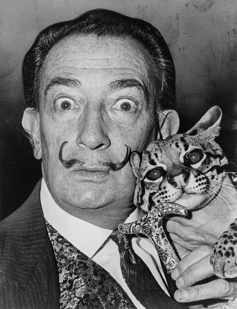 #8 Salvador Dali Culture Story: Salvador Dali sleeping with a key unusual work habits