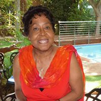 Vuyelwa Manzana