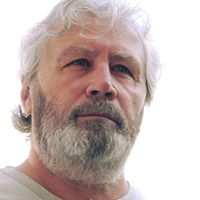 Eduardo J Espósito