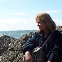 Debra McMullan