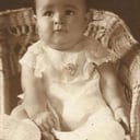 Laura G Torres