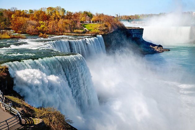 Geography Trivia Question: How many waterfalls make up the Niagara Falls? Geography Trivia Question: How many waterfalls make up the Niagara Falls?