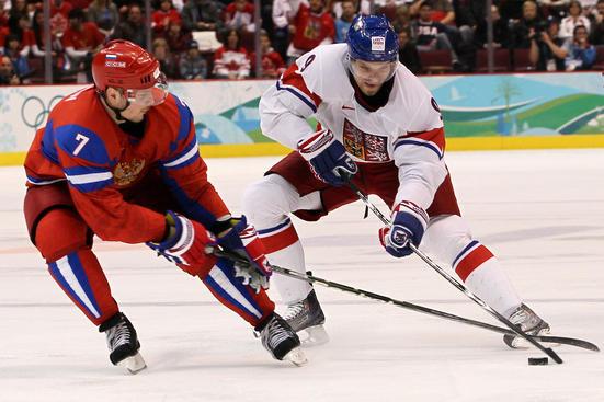 Where did the first recorded indoor ice hockey game take place? Where did the first recorded indoor ice hockey game take place?