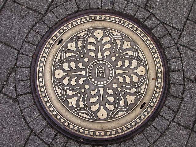 Why are manholes covers round? Why are manholes covers round?