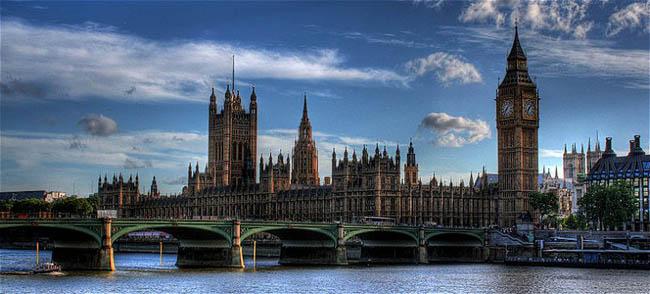 History Trivia Question: How many rooms are there in the present day Palace of Westminster? History Trivia Question: How many rooms are there in the present day Palace of Westminster?