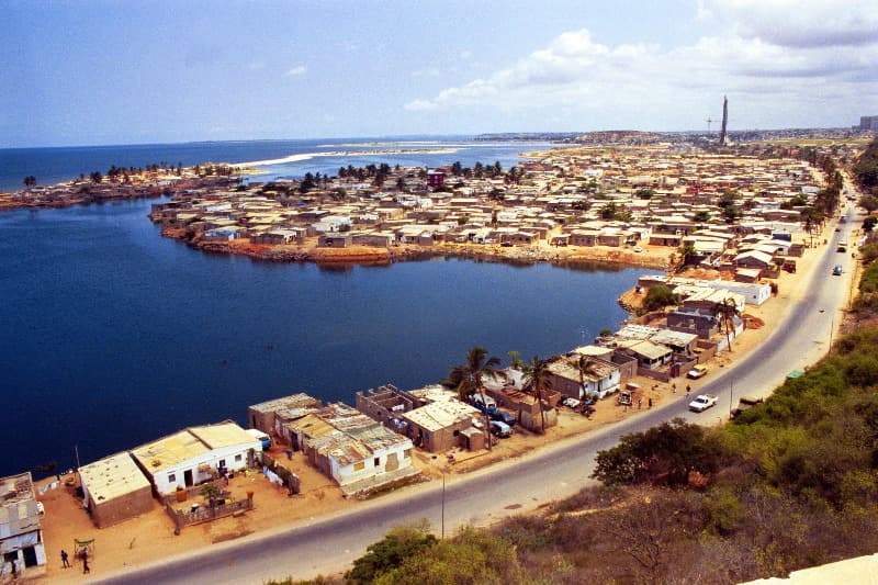 Geography Trivia Question: Which language is the official language in Angola? Geography Trivia Question: Which language is the official language in Angola?