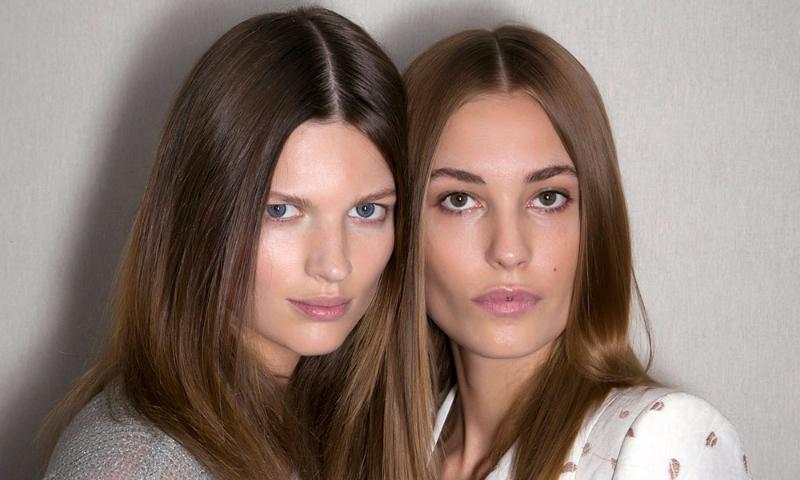 Which famous American model earned a Master's degree in Public Health?