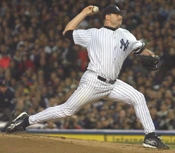 As of 2017, what major league baseball pitcher has the most wins in his career?
