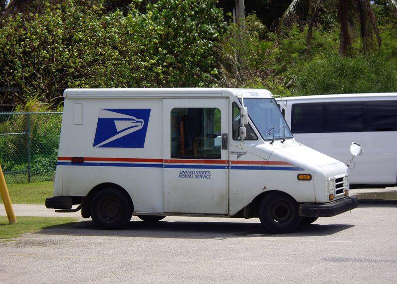What is the US postal service 2 letter code for the state of Maine?