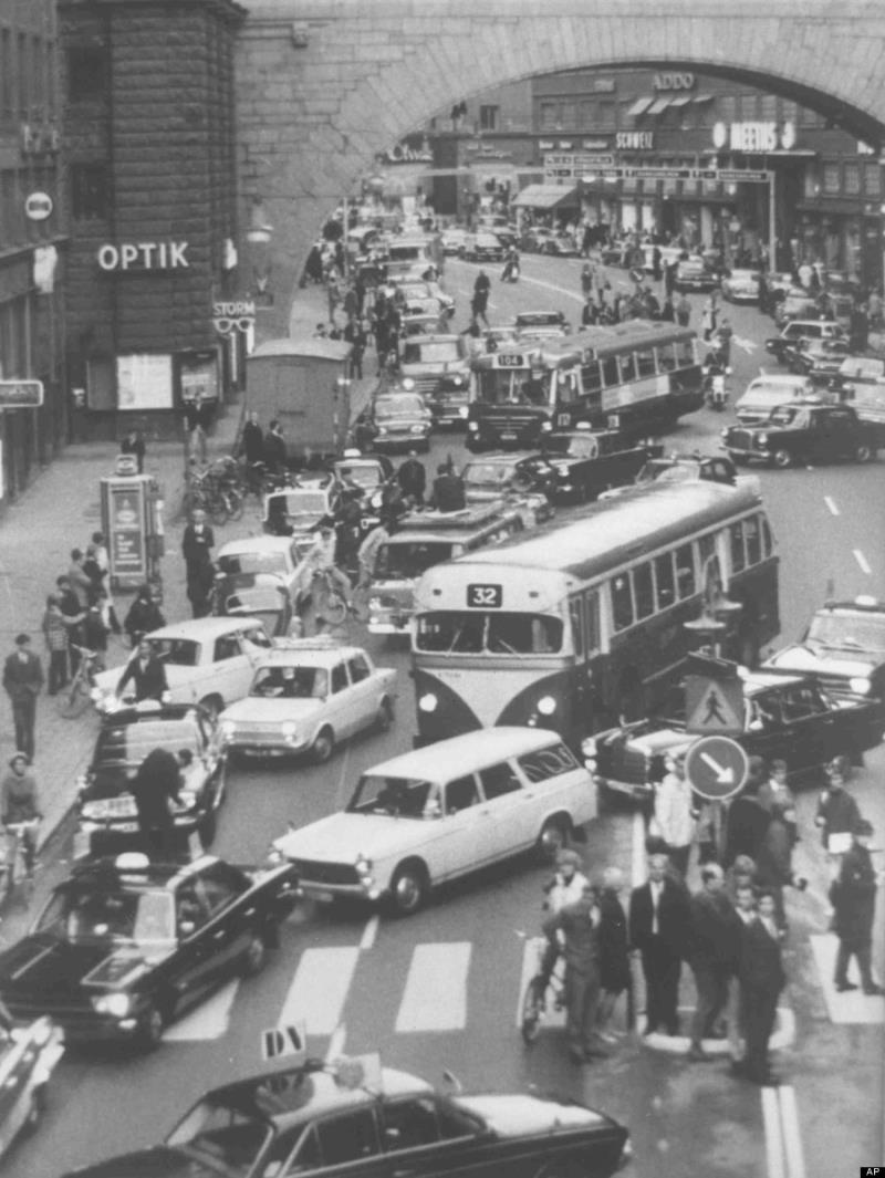 Stockholm, 3 September 1967. What has just happened? Stockholm, 3 September 1967. What has just happened?
