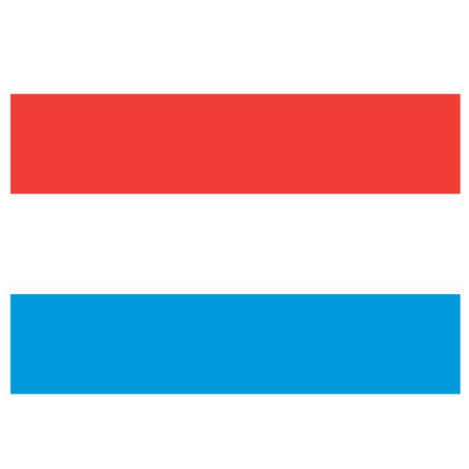 What are the official languages of Luxembourg?