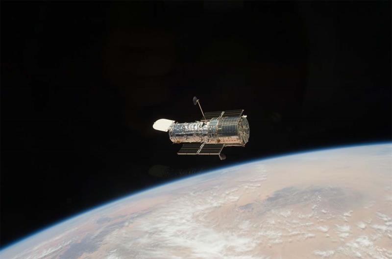 What is the name of NASA’s most famous and versatile space telescope?
