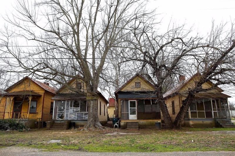 Which is the poorest city in the United States as of 2015?