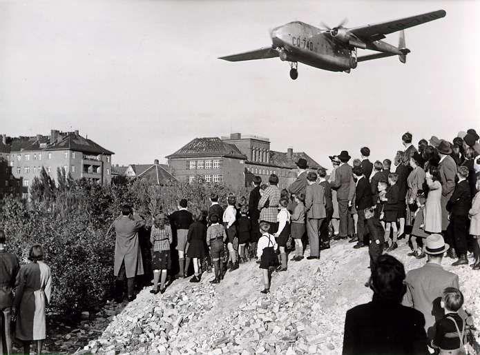 In 1948 the USSR blockaded Berlin in an attempt to enforce compliance with their wishes for the city. The Western Allies responded with a successful airlift that ensured the survival of Berlin's population. How many flights were involved? In 1948 the USSR blockaded Berlin in an attempt to enforce compliance with their wishes for the city. The Western Allies responded with a successful airlift that ensured the survival of Berlin's population. How many flights were involved?