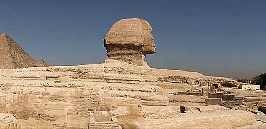 The face of the Sphinx of Giza is generally believed to represent the face of which Pharaoh? The face of the Sphinx of Giza is generally believed to represent the face of which Pharaoh?