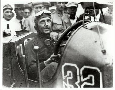 What was the average speed of the first winner of the Indianapolis 500, Ray Harroun in 1911?