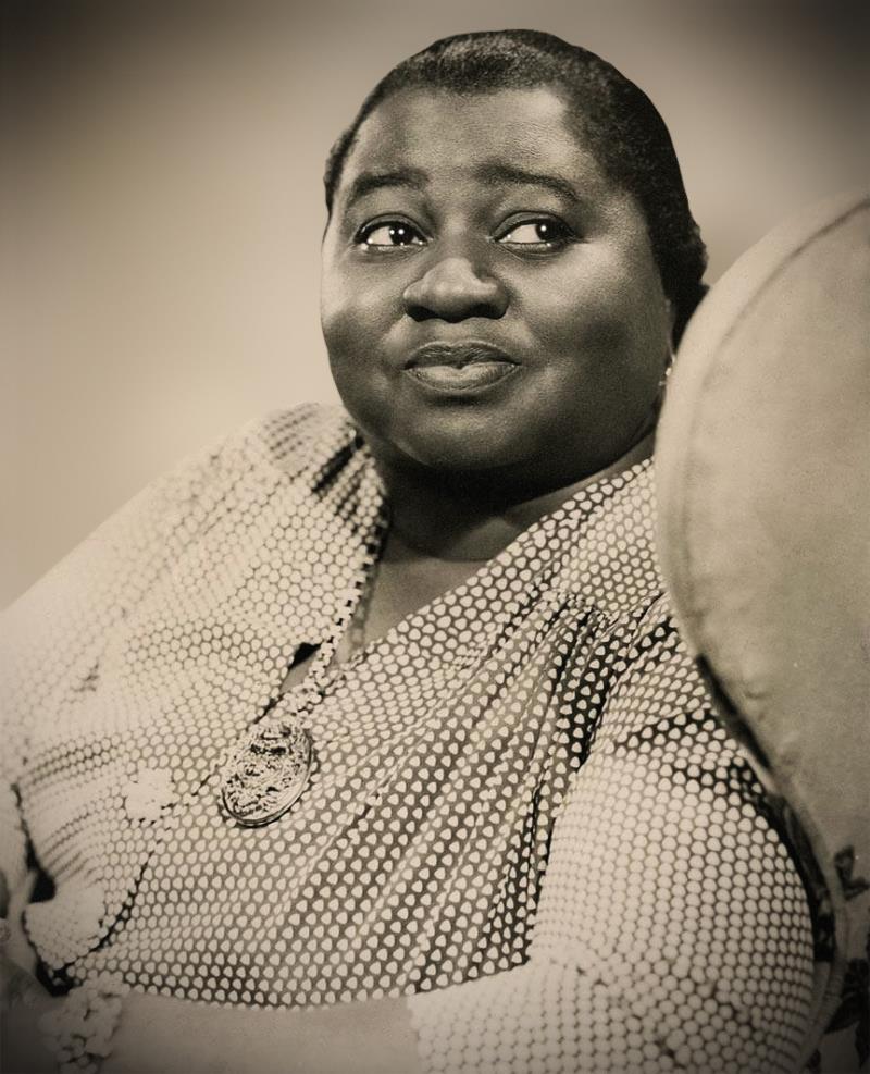 Who performed for black regiments as the only white member of an acting troupe formed by Hattie McDaniel? Who performed for black regiments as the only white member of an acting troupe formed by Hattie McDaniel?