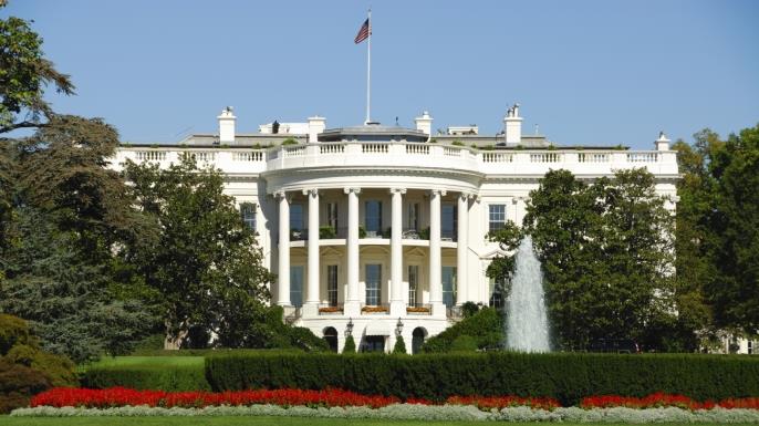 Who was the first African American invited to dinner at the White House ?
