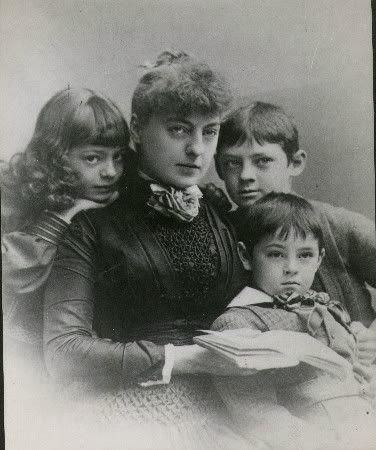 Actress Georgiana Drew married into the Barrymore family acting dynasty, but in what American city was she born? Actress Georgiana Drew married into the Barrymore family acting dynasty, but in what American city was she born?