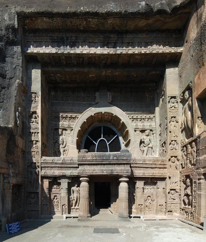 Geography Trivia Question: Where are the world famous Ajanta caves of India situated? Geography Trivia Question: Where are the world famous Ajanta caves of India situated?