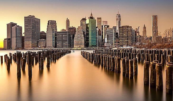 History Trivia Question: What was the first building (skyscraper) in U.S. to have over 100 floors? History Trivia Question: What was the first building (skyscraper) in U.S. to have over 100 floors?