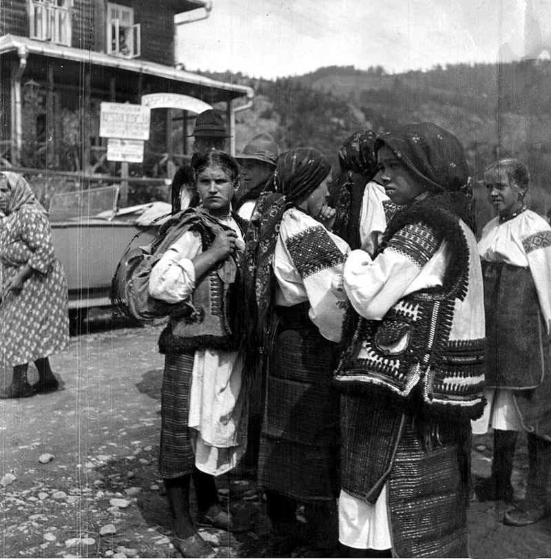 Who are the Hutsuls? Who are the Hutsuls?