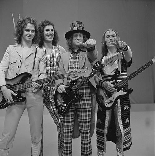 the-english-rock-band-slade-became-a-trivia-questions-quizzclub