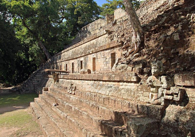 What is the name of the powerful Maya city state that was a regional power in the southern Maya region? What is the name of the powerful Maya city state that was a regional power in the southern Maya region?