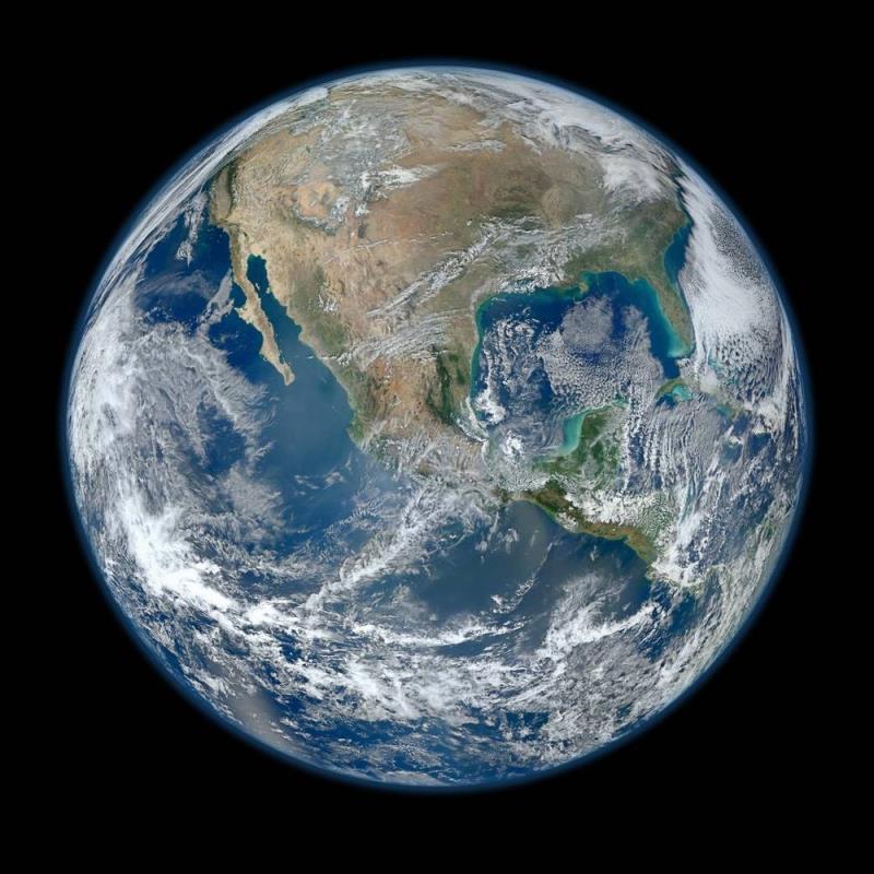What is the speed of the Earth's surface at the equator? What is the speed of the Earth's surface at the equator?
