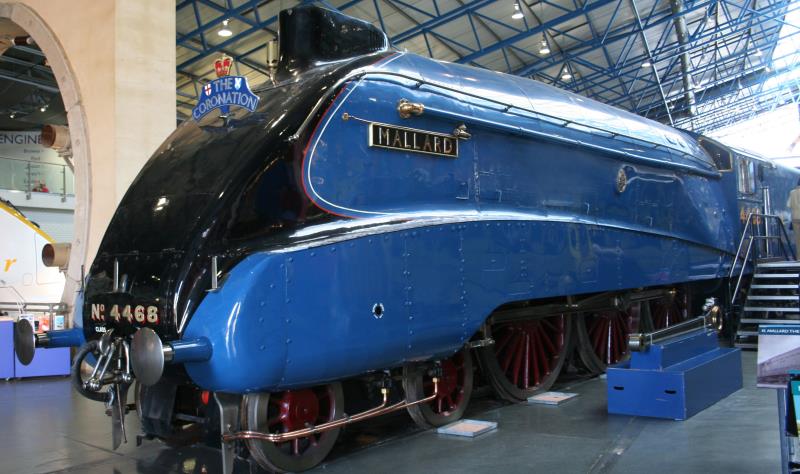 When it set the world speed record for steam in 1938, the locomotive Mallard was owned by which railway company? When it set the world speed record for steam in 1938, the locomotive Mallard was owned by which railway company?
