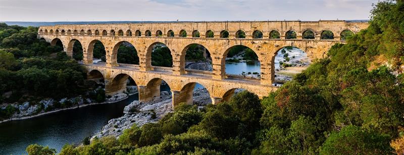 What river did Caesar cross where he uttered the famous phrase ālea iacta est ("the die has been cast")? What river did Caesar cross where he uttered the famous phrase ālea iacta est ("the die has been cast")?
