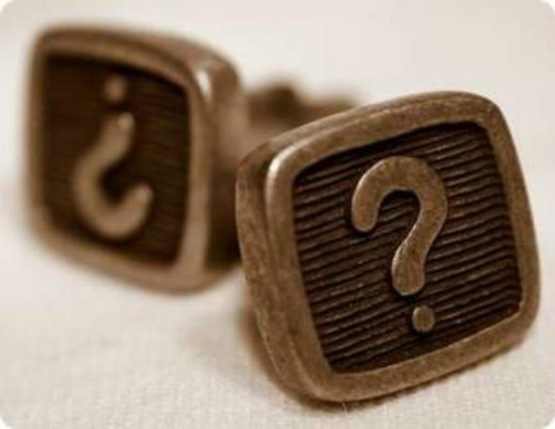 Who is the author of "Cannon to right of them, Cannon to left of them, Cannon in front of them........"? Who is the author of "Cannon to right of them, Cannon to left of them, Cannon in front of them........"?