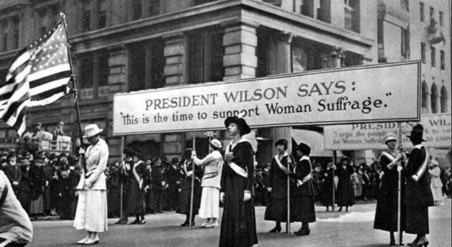 What was the first country to give women the right to vote in parliamentary elections in 1893?
