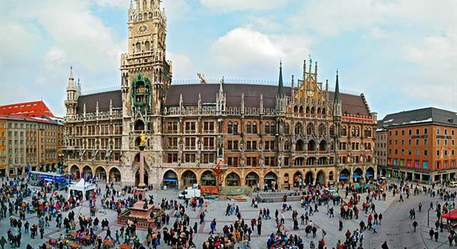 Geography Trivia Question: Where is this famous tourist attraction? Geography Trivia Question: Where is this famous tourist attraction?