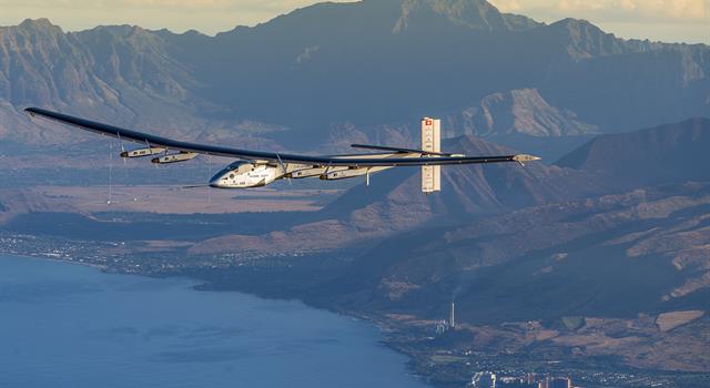 What is the name of the first piloted fixed-winged aircraft to circumnavigate the world using only solar power? What is the name of the first piloted fixed-winged aircraft to circumnavigate the world using only solar power?