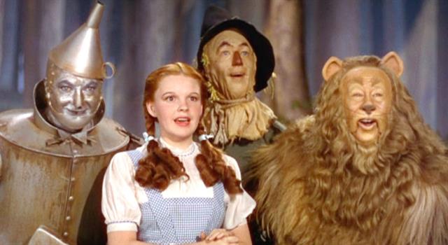 Movies & TV Trivia Question: What is the last name of Dorothy in 'The Wizard of Oz'? Movies & TV Trivia Question: What is the last name of Dorothy in 'The Wizard of Oz'?
