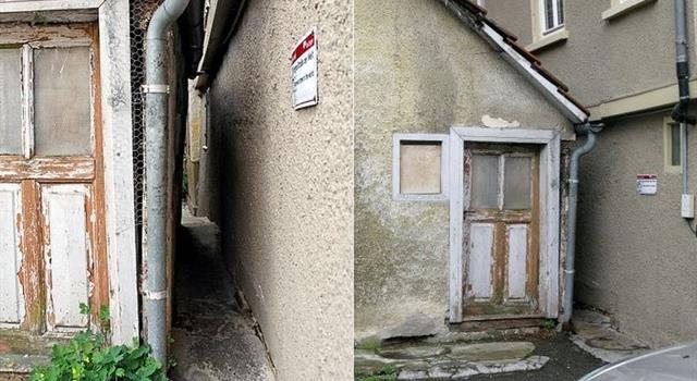 Where is the narrowest street in the World?