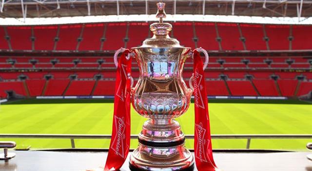 Former pupils of what public school won the English FA Cup twice?
