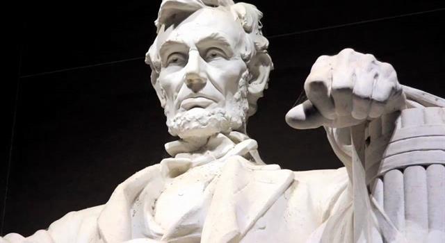 Which of the following document's text is carved on the wall of the Lincoln Memorial in Washington, DC? Which of the following document's text is carved on the wall of the Lincoln Memorial in Washington, DC?