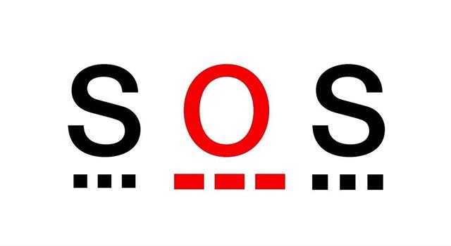 Which ship was the first to use the newly adopted SOS distress signal?