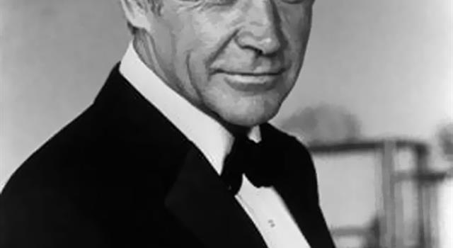 What famous children's book author wrote the screenplay for "You Only Live Twice"?