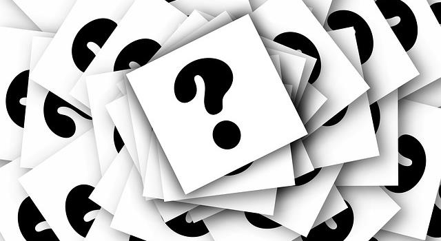 Who was the royal princess recruited by the elite Special Operations Executive (SOE) in 1942 to work as a radio operator?