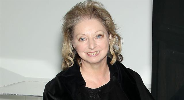 Hilary Mantel's novel 'Bring Up the Bodies' features which queen's execution?