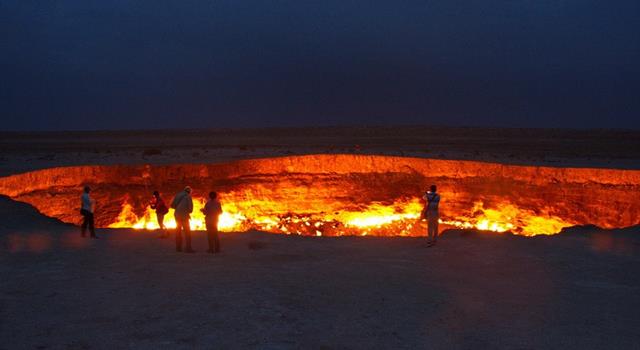 In what year was the Darvaza gas crater ignited by geologists and has been burning continuously since? In what year was the Darvaza gas crater ignited by geologists and has been burning continuously since?