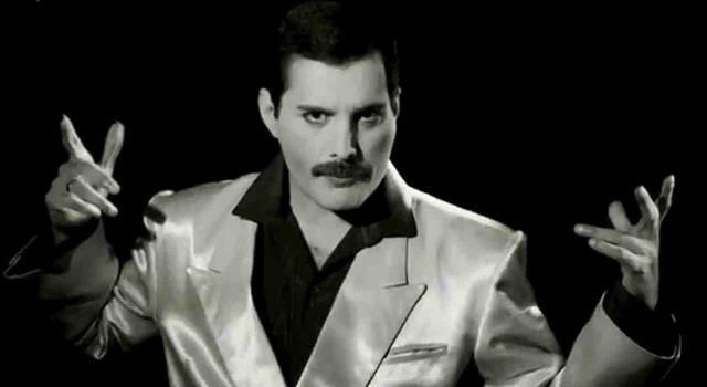Известно, что солист группы "Queen" Фре́дди Ме́ркьюри родился на острове Занзибар. А где находилась школа, в которой он учился? Известно, что солист группы "Queen" Фре́дди Ме́ркьюри родился на острове Занзибар. А где находилась школа, в которой он учился?