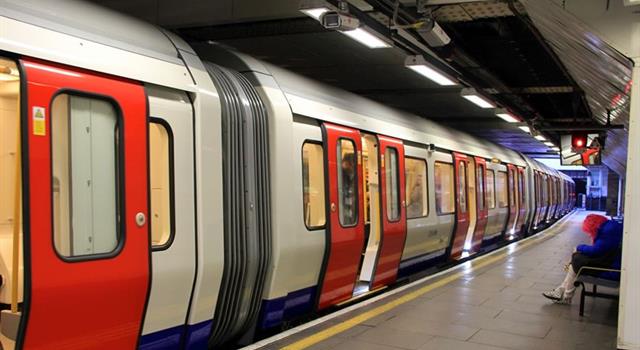 History Trivia Question: What is the total length of track on the London Underground network? History Trivia Question: What is the total length of track on the London Underground network?